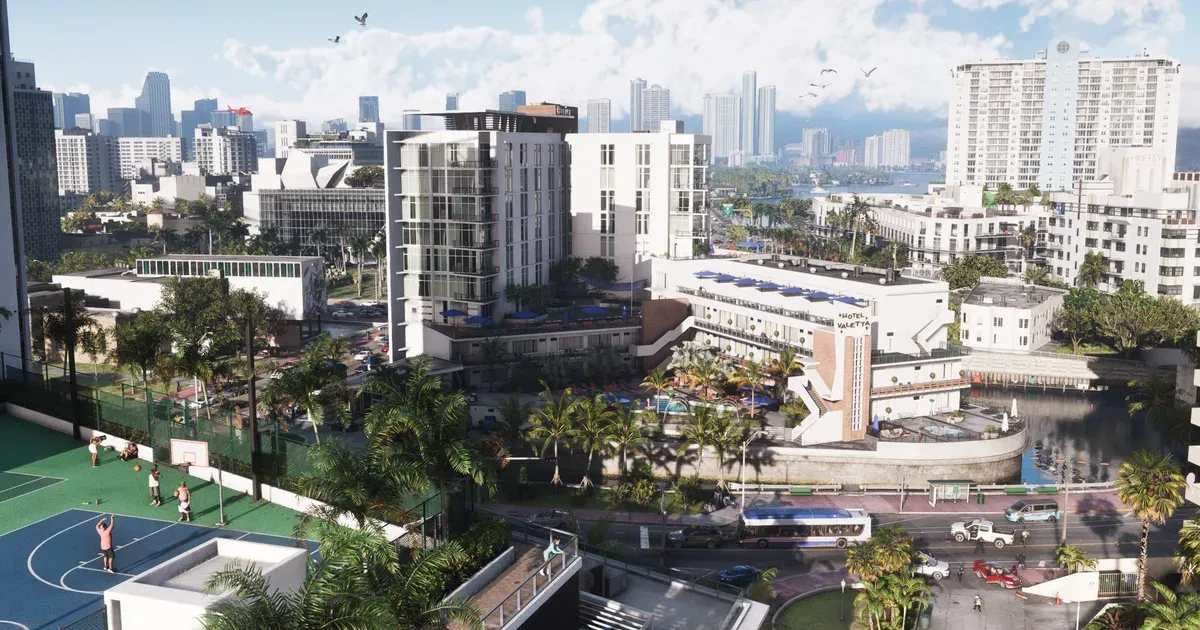 Ein Blick vom Dach bei Tageslicht auf die Skyline von Vice City in GTA 6, mit Hotels, Palmen und Hochhäusern der Innenstadt in der Ferne